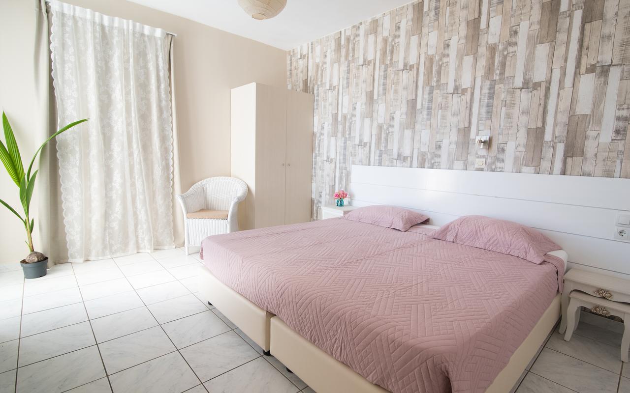 Silver Sun Studios & Apartments Malia  Bagian luar foto