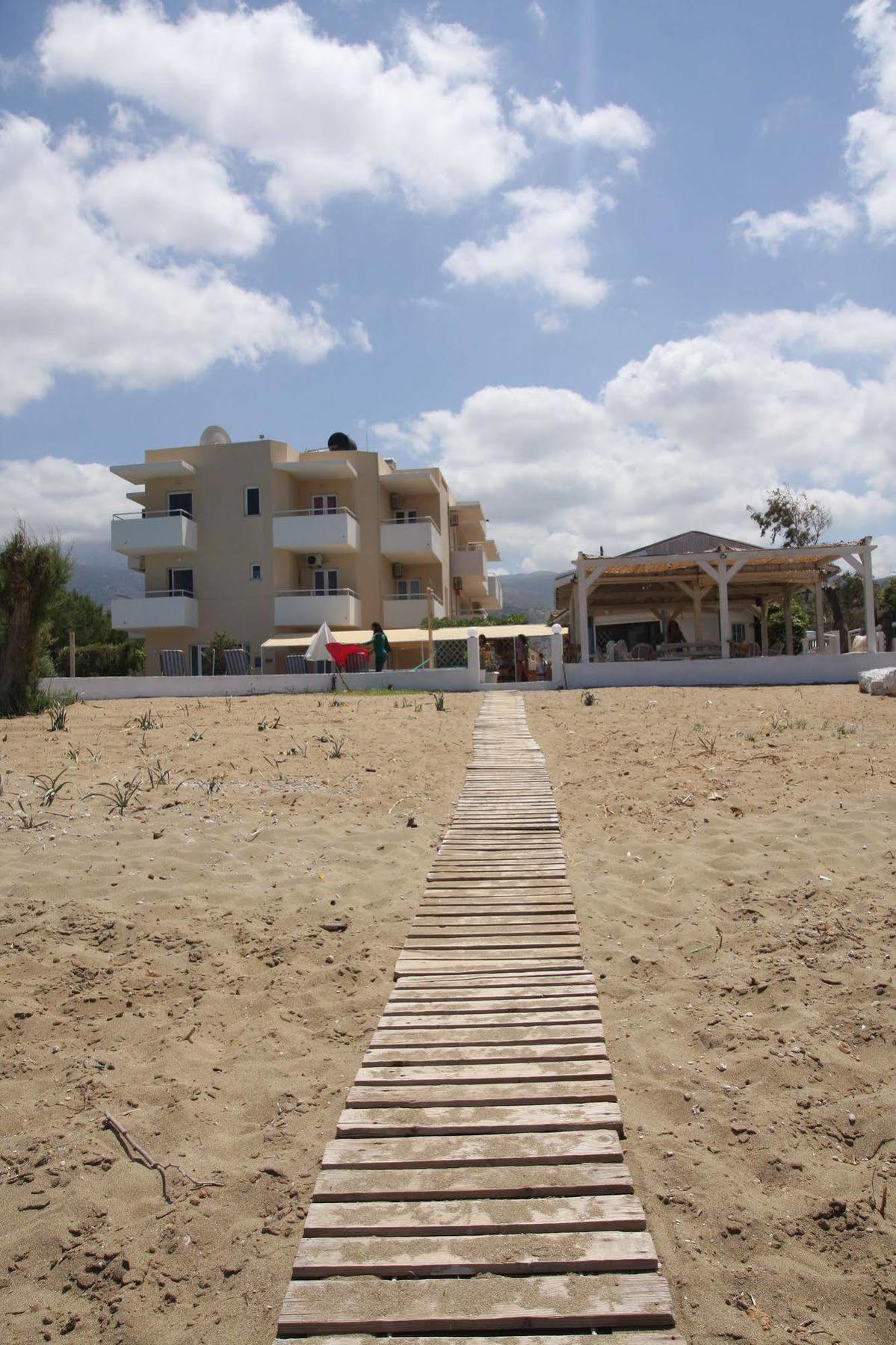 Silver Sun Studios & Apartments Malia  Bagian luar foto