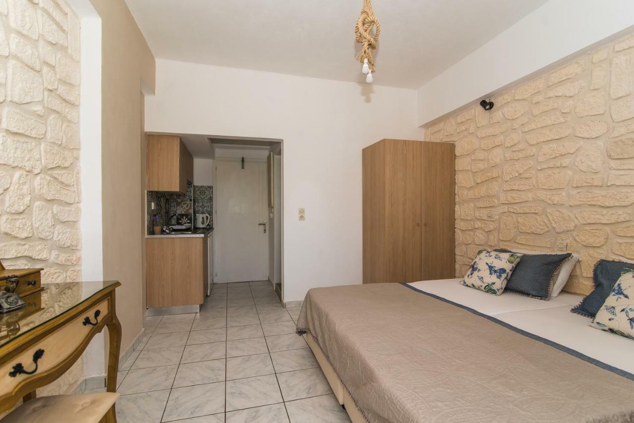 Silver Sun Studios & Apartments Malia  Bagian luar foto